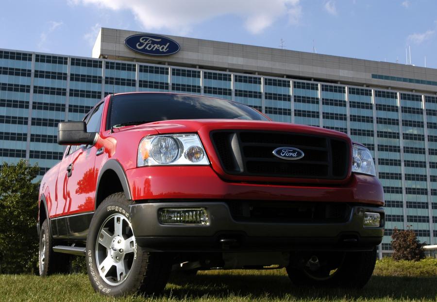  Ford F-150 SuperCab 2004 года  (фото 2 из 47)